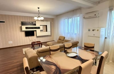 Rental of spacious 2-room apartments, 60 m², Faleza Nord, Constanța, Romania